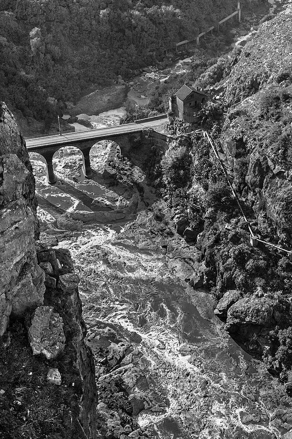 Waterfall — Constantine